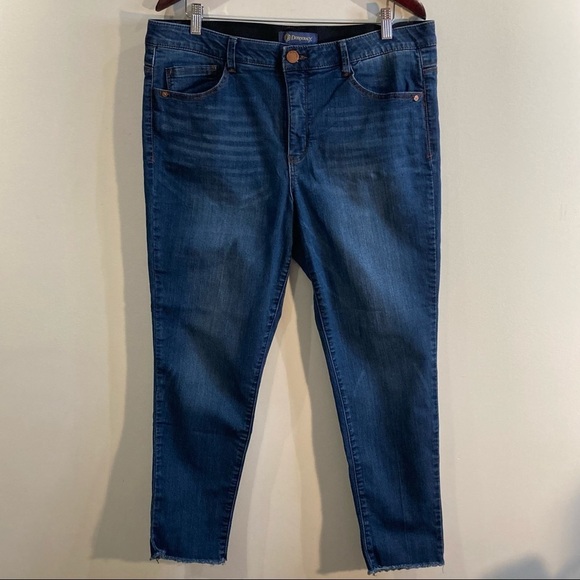 𝅺DEMOCRACY Sz 16  Ab-Solution High Rise Skinny Mid-Wash Raw Hem - Picture 1 of 8